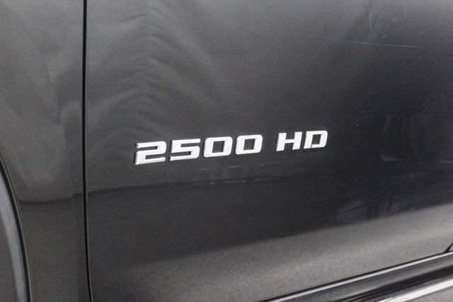 Used 2023 Chevrolet Silverado 2500 High Country AWD/4WD image 11