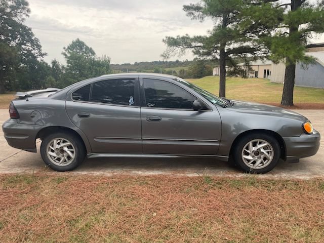 Used 2004 Pontiac Grand Am SE FWD image 11