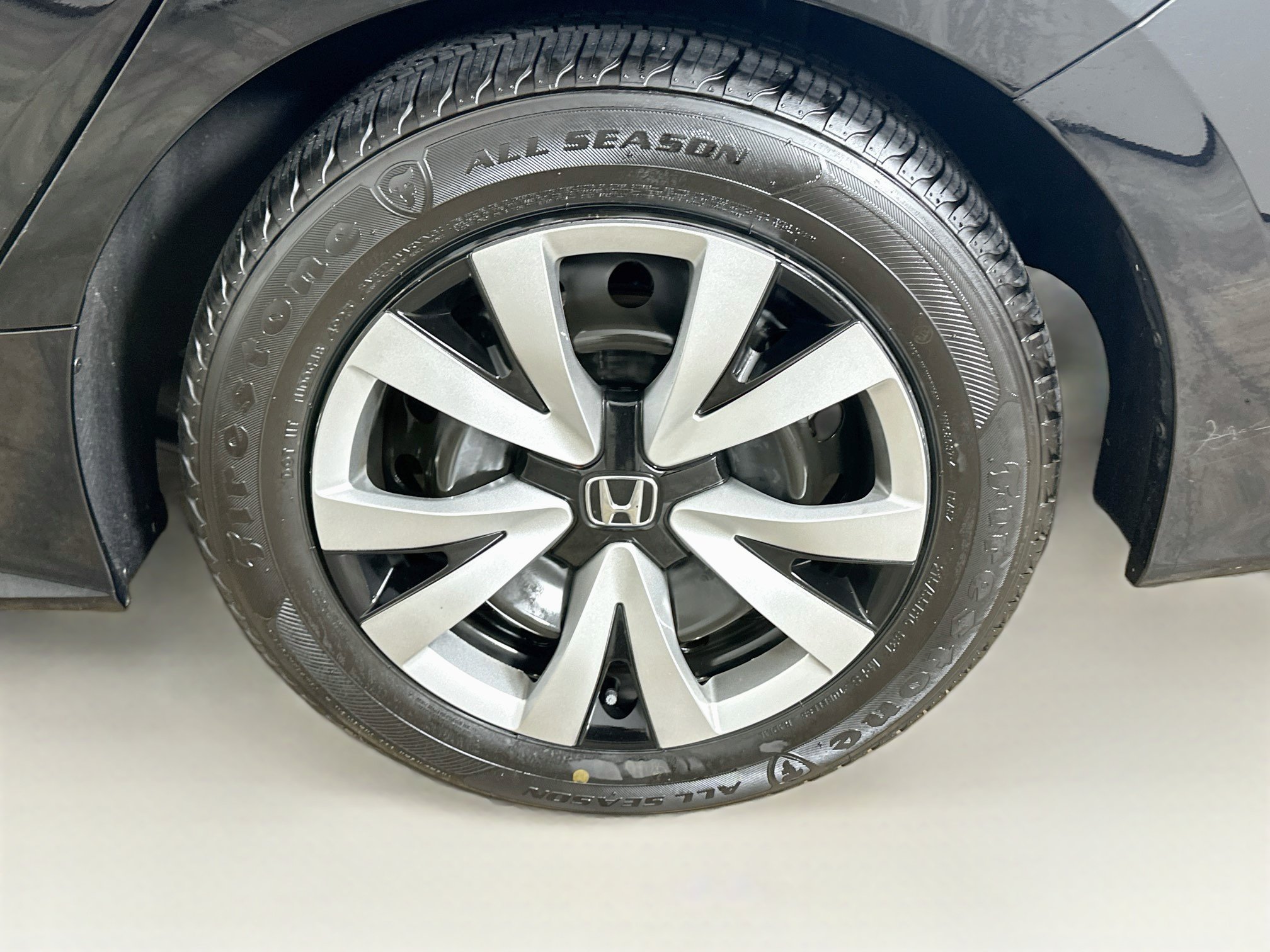 Used 2025 Honda Civic LX image 11