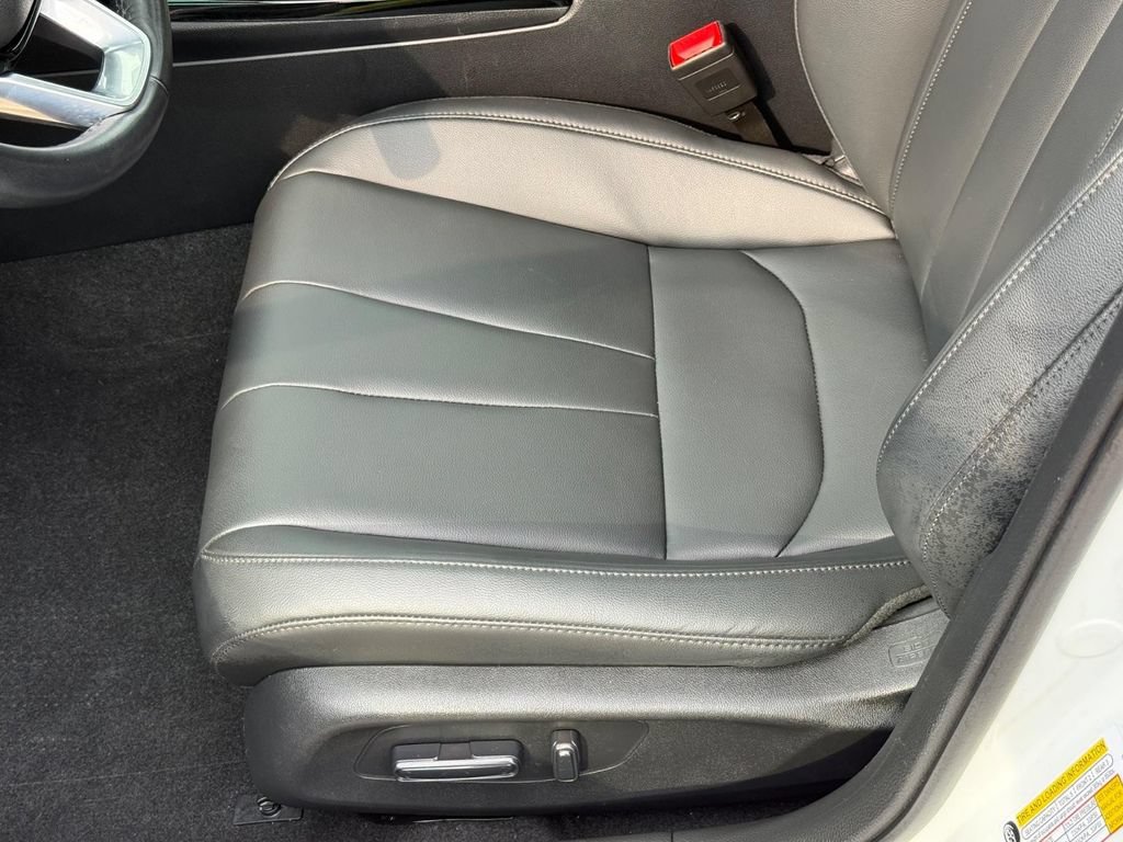 Certified 2024 Acura Integra FWD image 24