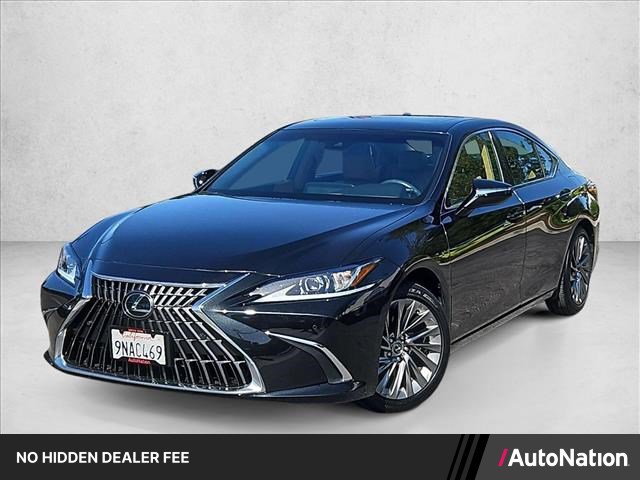 Used 2024 Lexus ES 300h w/ Luxury Package