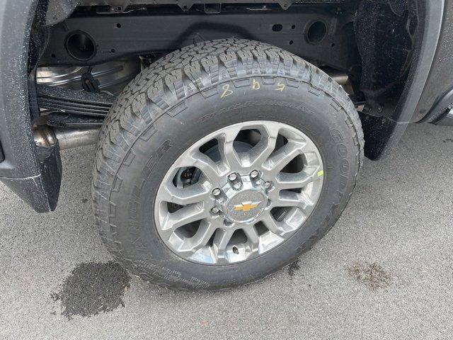 New 2025 Chevrolet Silverado 2500 LT w/ Z71 Chrome Sport Edition image 9