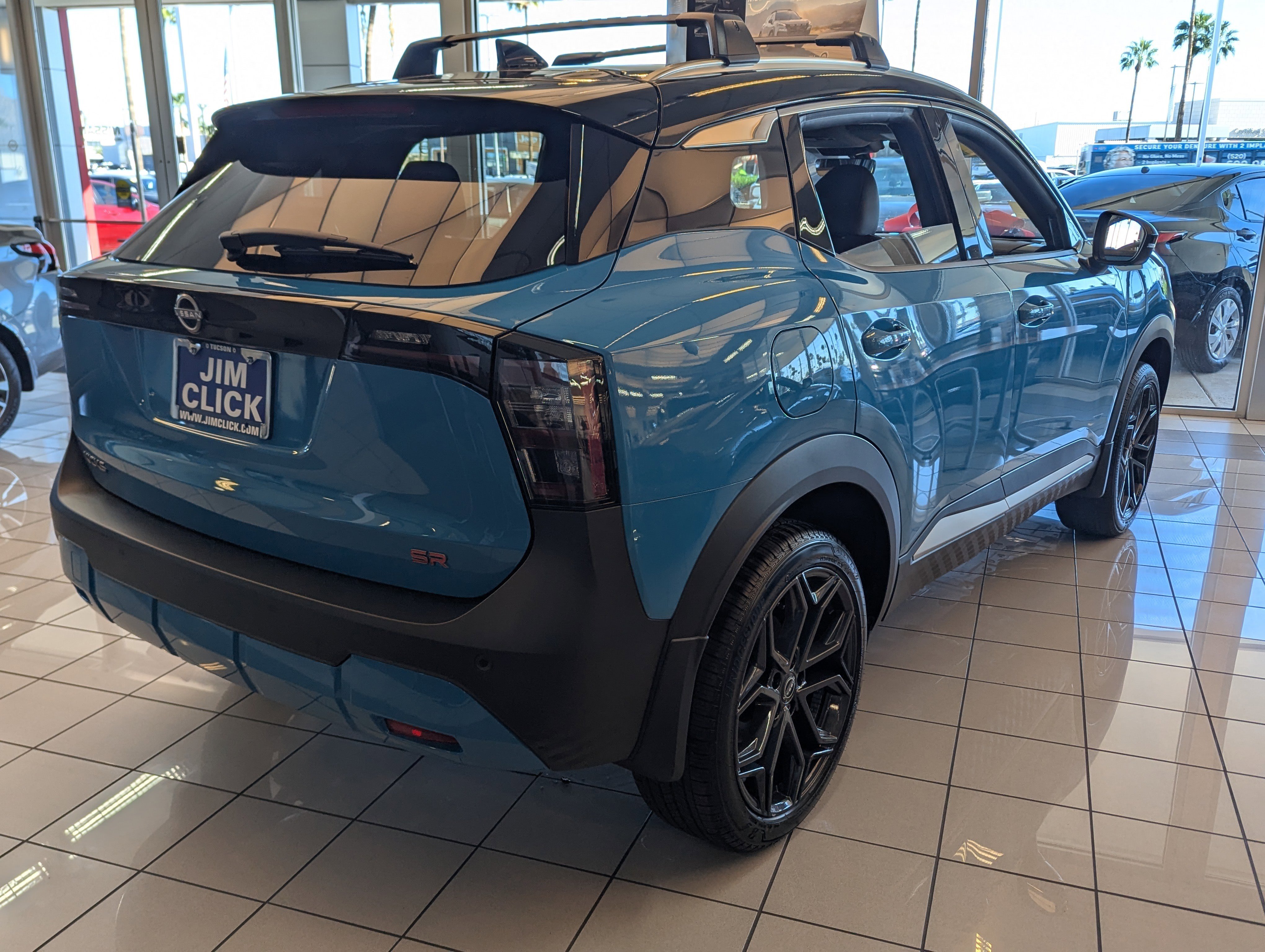 New 2026 Nissan Kicks SR w/ Illumination Package image 2