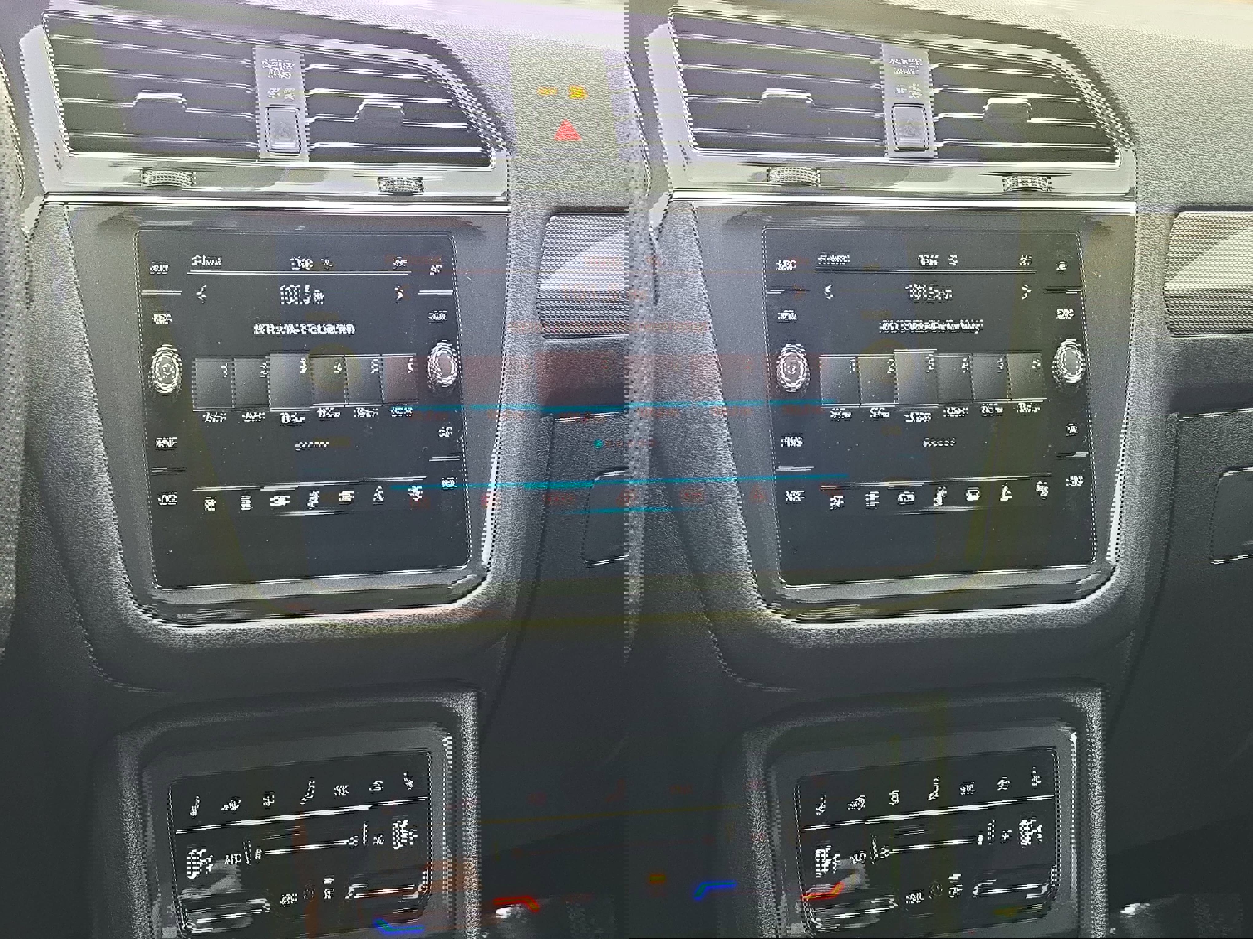 Certified 2022 Volkswagen Tiguan SE R-Line image 20