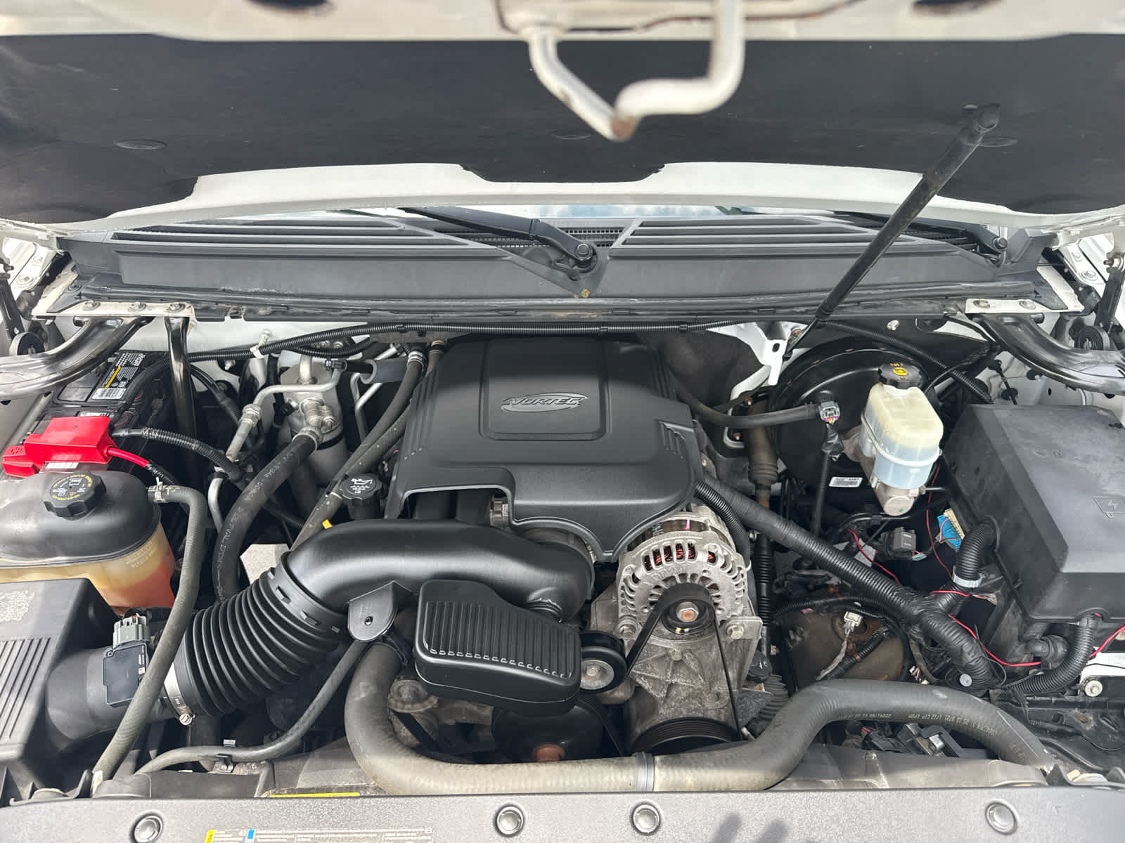 Used 2010 Chevrolet Tahoe LTZ AWD/4WD image 19