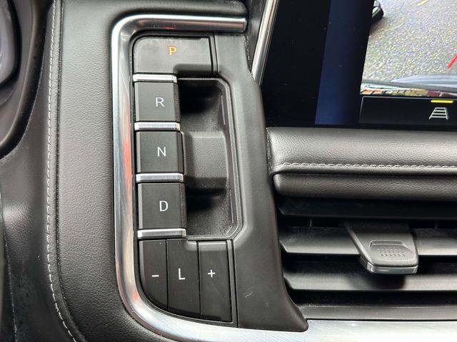 Used 2023 Chevrolet Suburban LT image 28