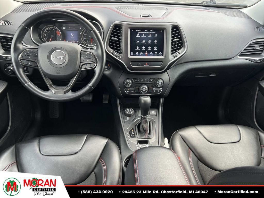 Used 2020 Jeep Cherokee Trailhawk w/ Cold Weather Group AWD/4WD image 14