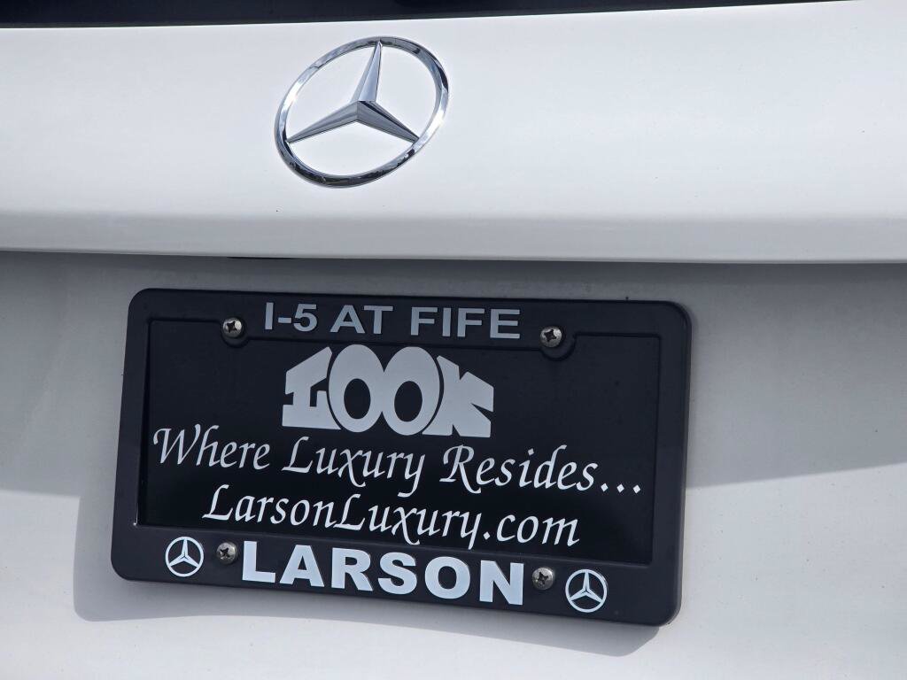 Used 2021 Mercedes-Benz GLC 300 4MATIC image 32