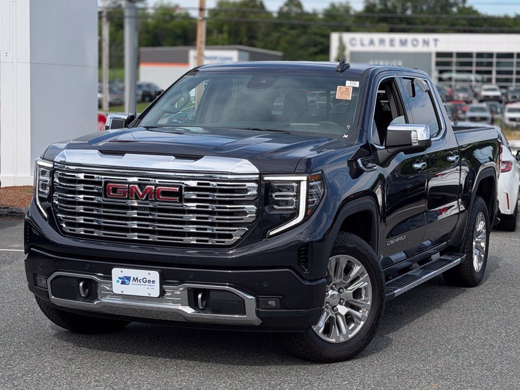 Used 2025 GMC Sierra 1500 Denali w/ Technology Package AWD/4WD image 1