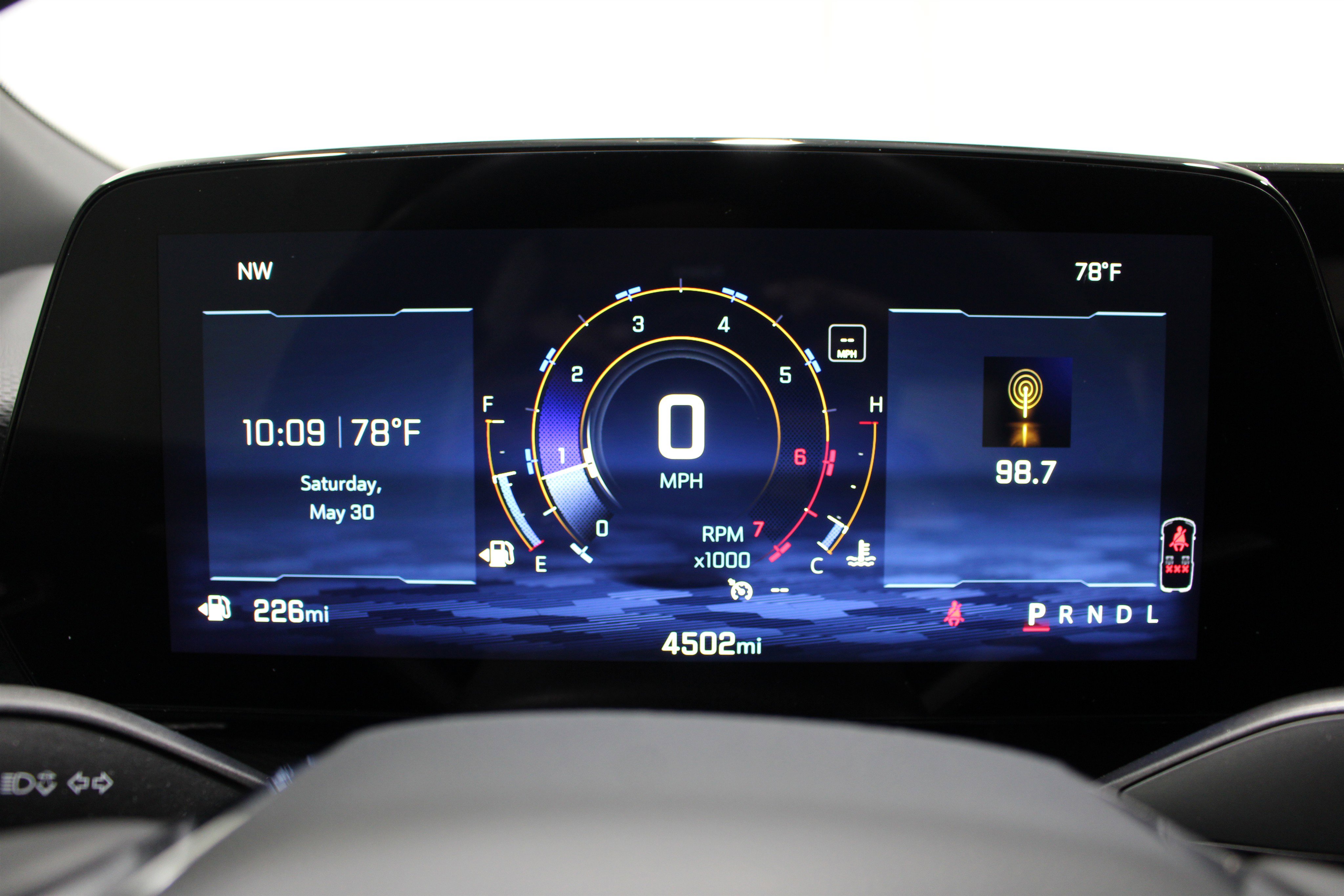 Used 2026 Chevrolet Equinox LT FWD image 13