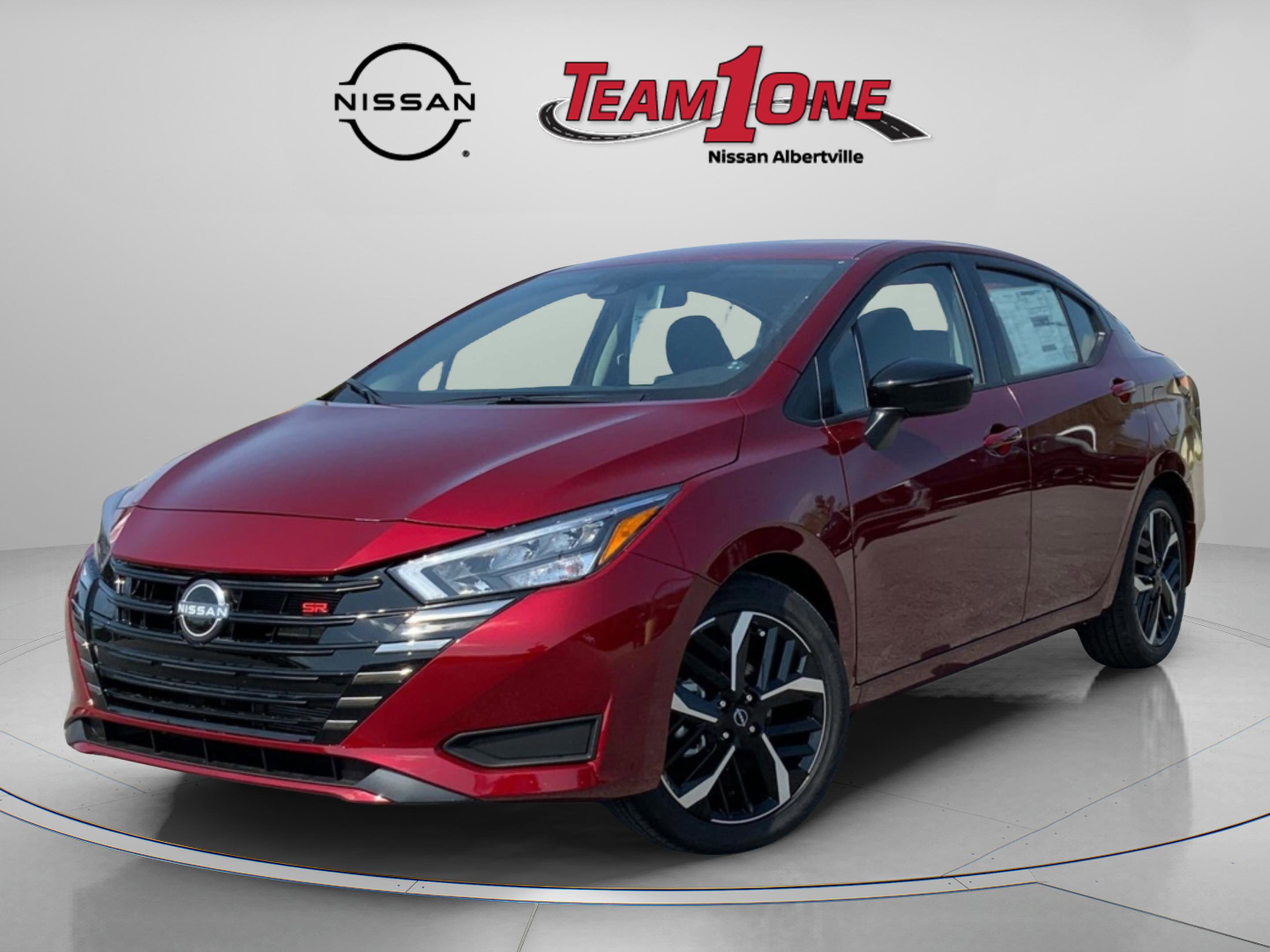 New 2025 Nissan Versa SR w/ Trunk Package image 2