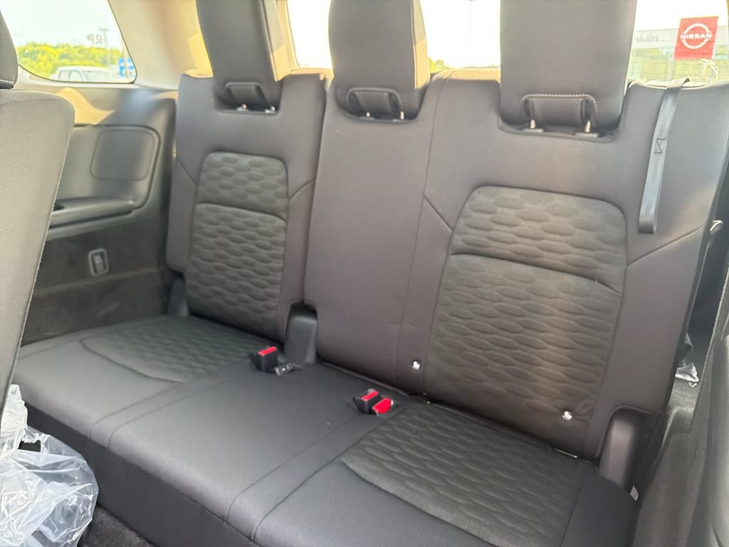 New 2026 Nissan Pathfinder SV w/ Cargo Package AWD/4WD image 20