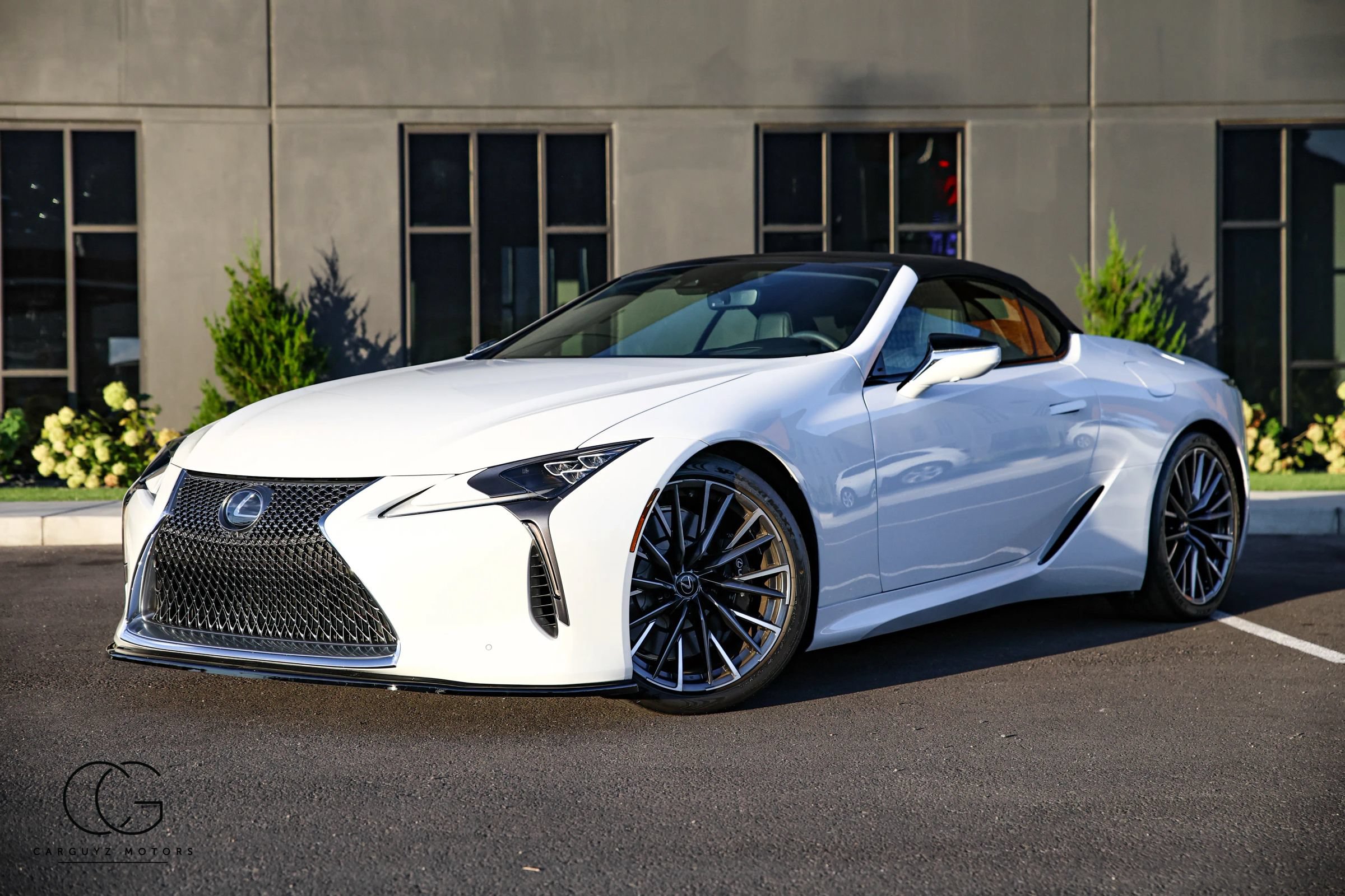 Used 2024 Lexus LC 500 Convertible w/ Touring Package RWD image 3