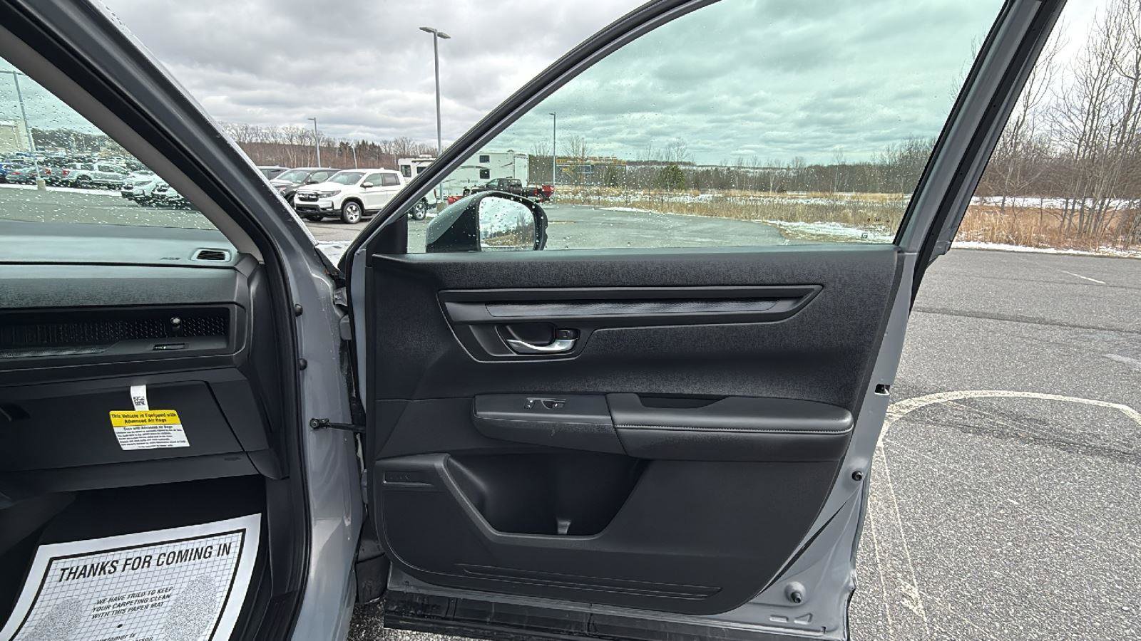 Used 2025 Honda CR-V EX image 16