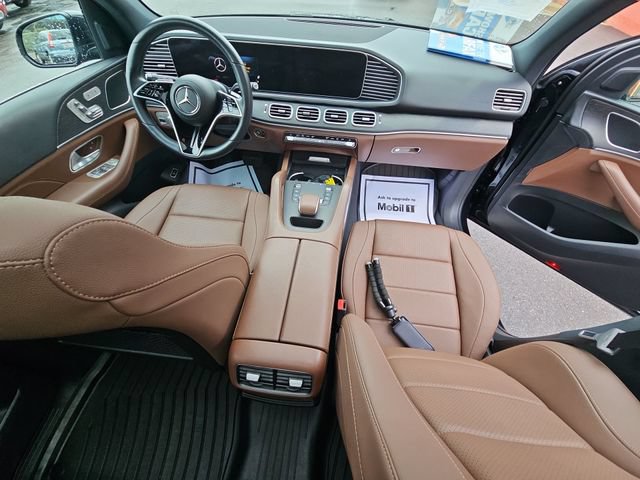 Used 2024 Mercedes-Benz GLE 350 4MATIC w/ Driver Assistance Package image 22