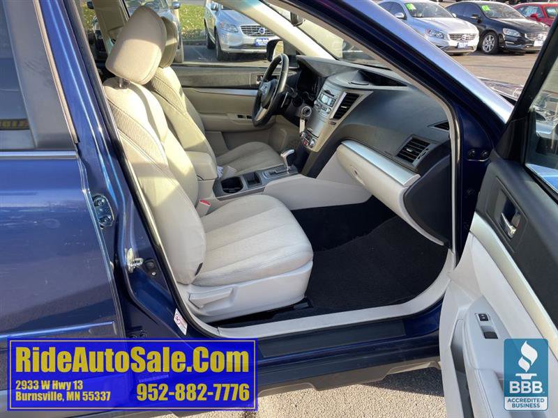 Used 2011 Subaru Outback 2.5i Premium image 14