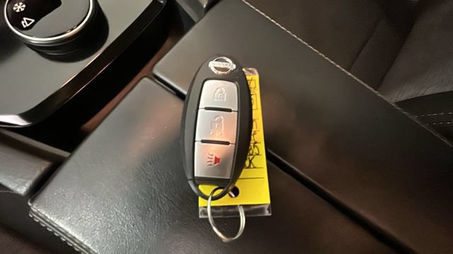 Used 2021 Nissan Rogue S AWD/4WD image 20