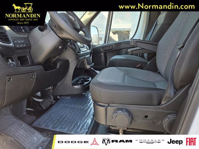 New 2026 RAM ProMaster 2500 w/ Quick Order Package 22G SLT FWD image 9