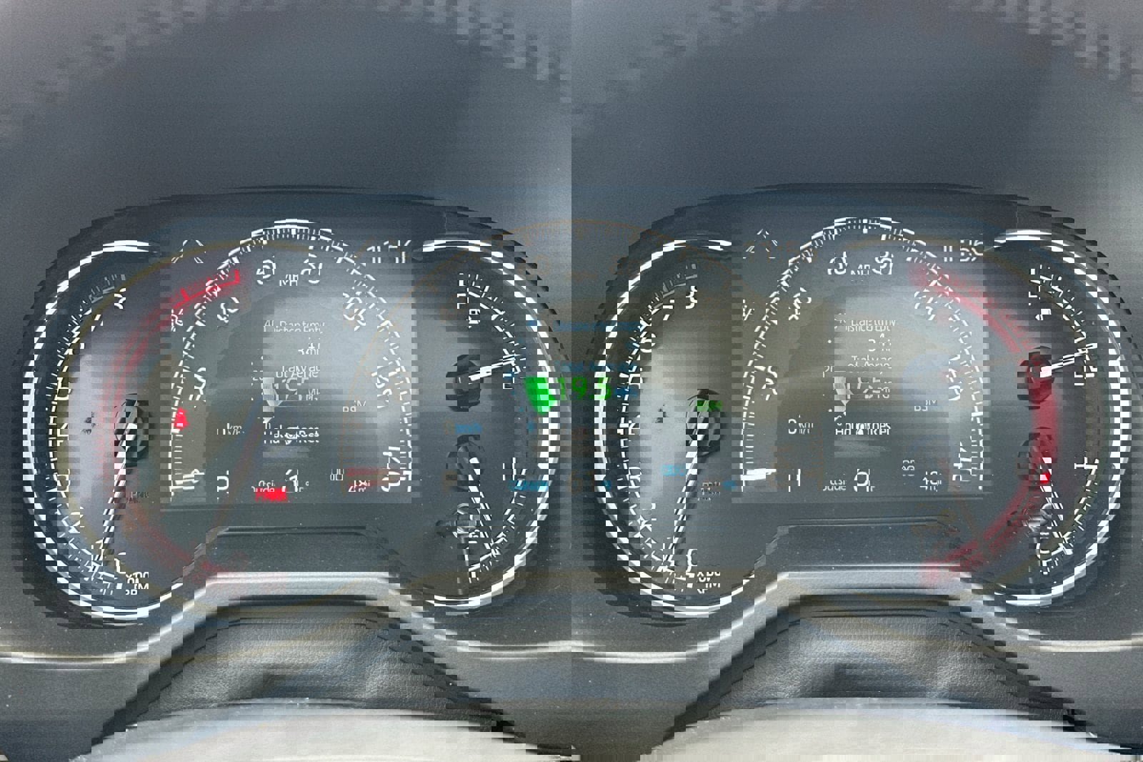 New 2025 Toyota RAV4 XLE Premium image 30