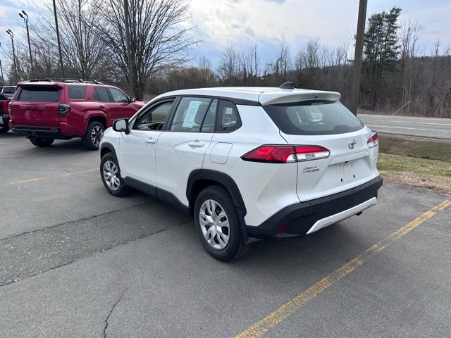 Used 2023 Toyota Corolla Cross L image 5