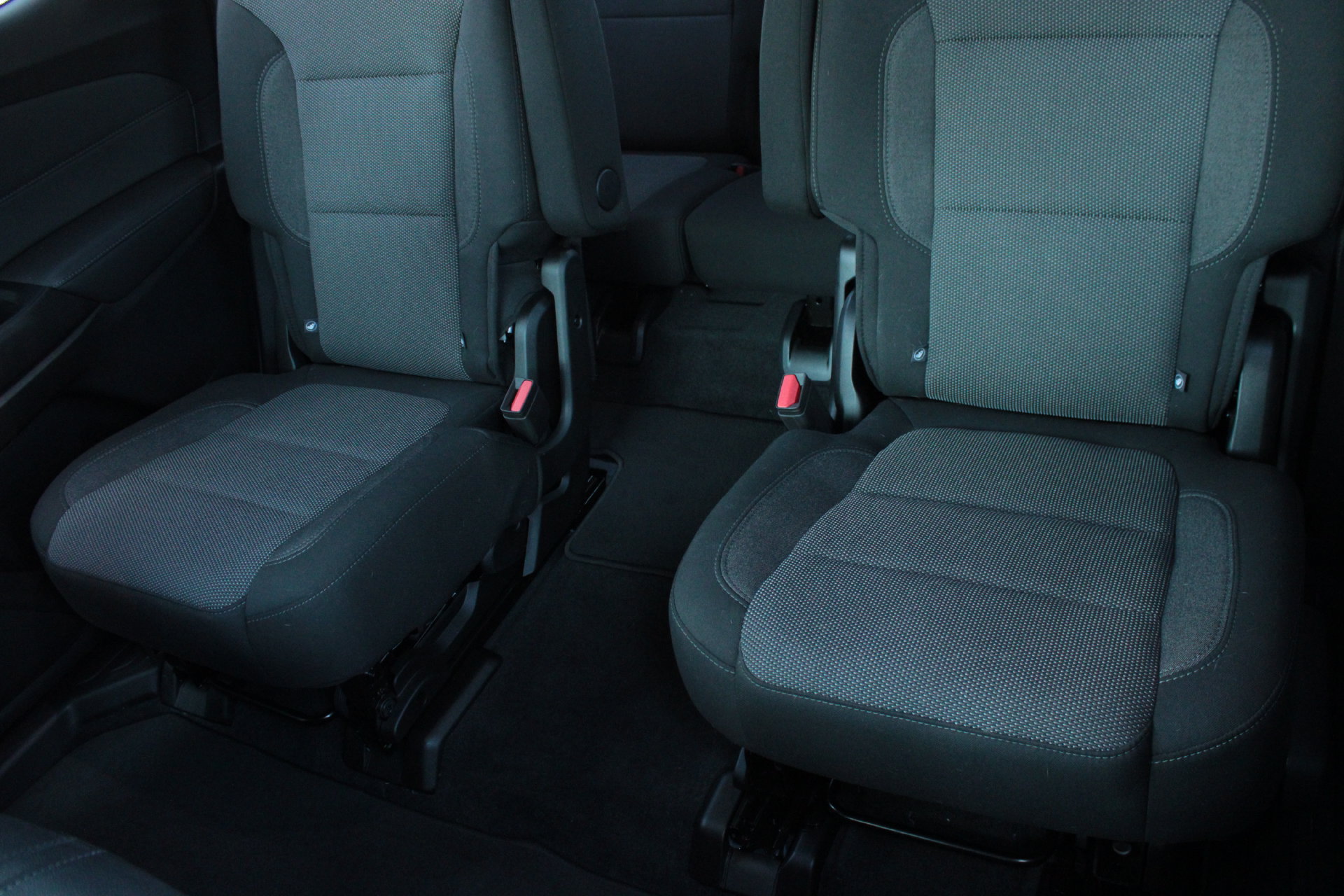 Used 2023 Chevrolet Traverse LT FWD image 18