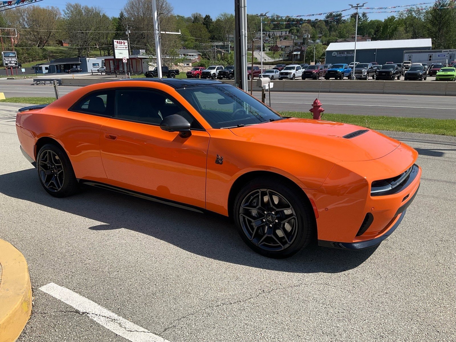 Used 2026 Dodge Charger Scat Pack AWD/4WD image 3