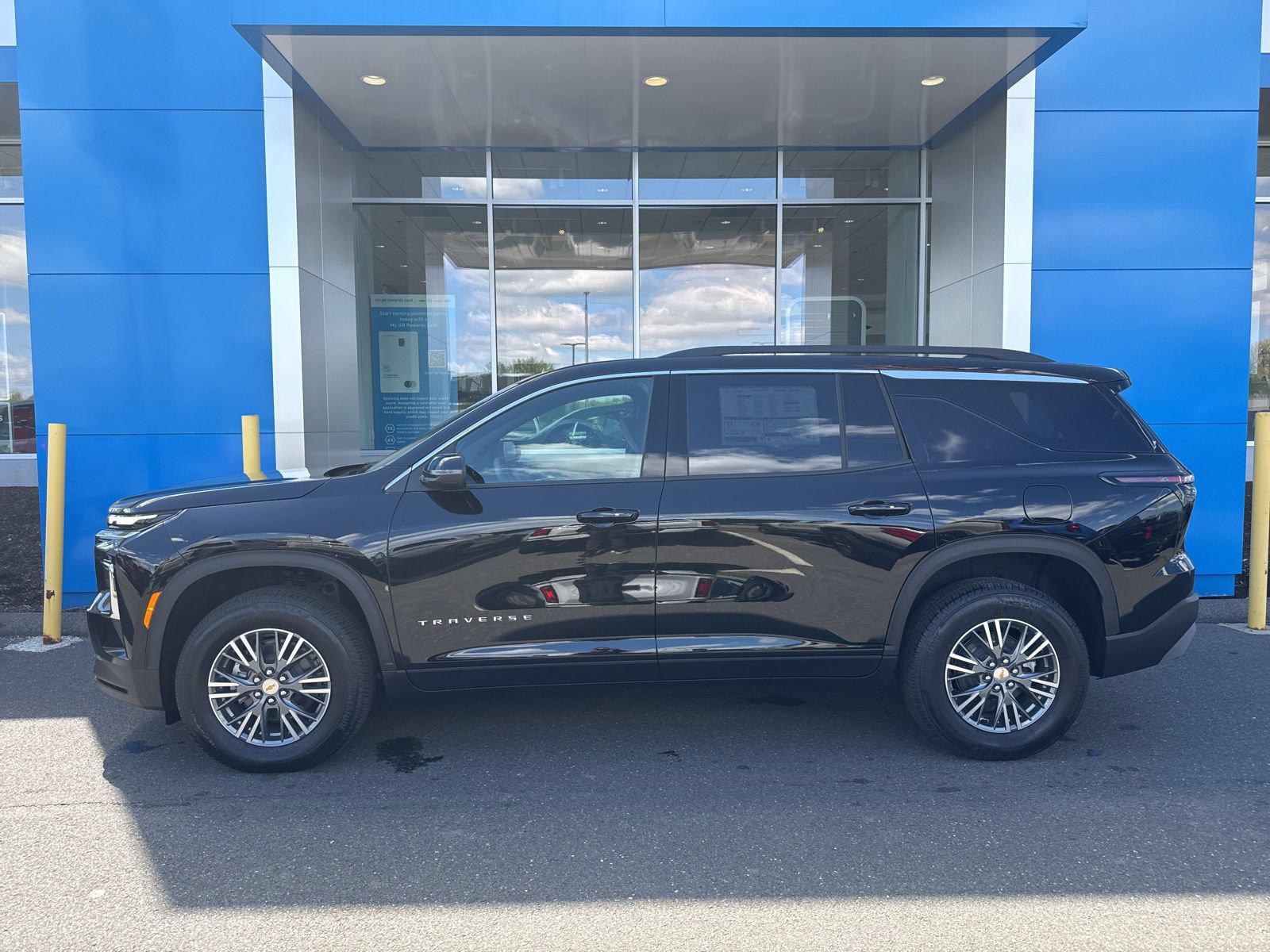 New 2026 Chevrolet Traverse LT AWD/4WD image 9