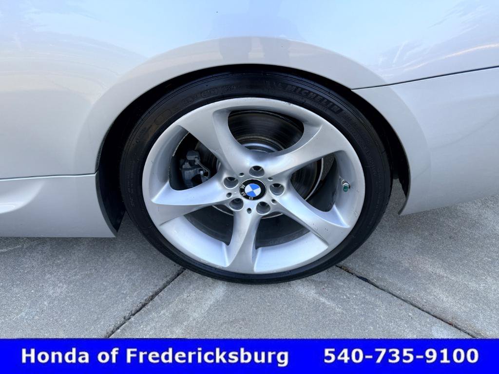 Used 2012 BMW 335i Convertible RWD image 10