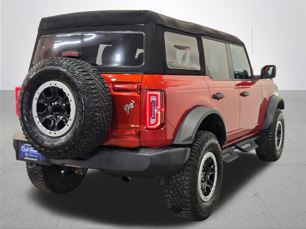 Used 2023 Ford Bronco Big Bend w/ Sasquatch Package AWD/4WD image 8