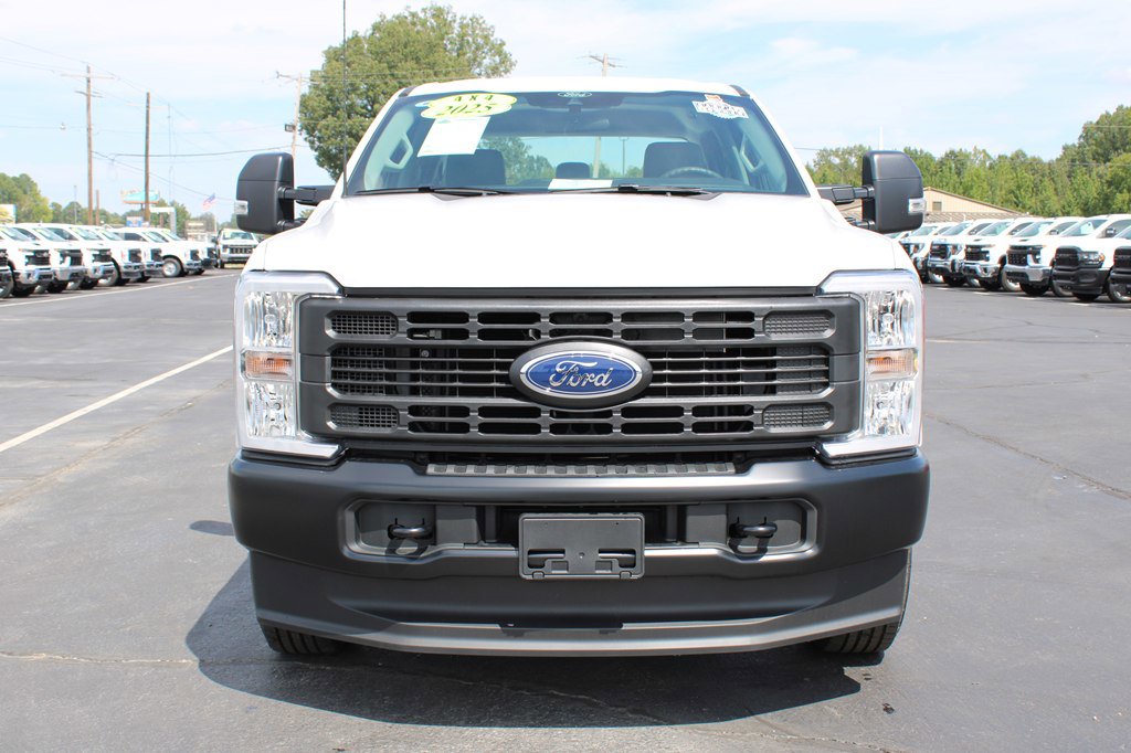 Used 2025 Ford F250 XL image 14