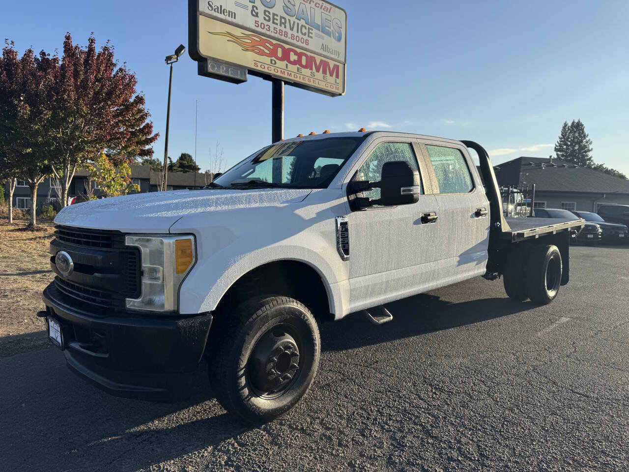 Used 2018 Ford F350 XL w/ Power Equipment Group image 1