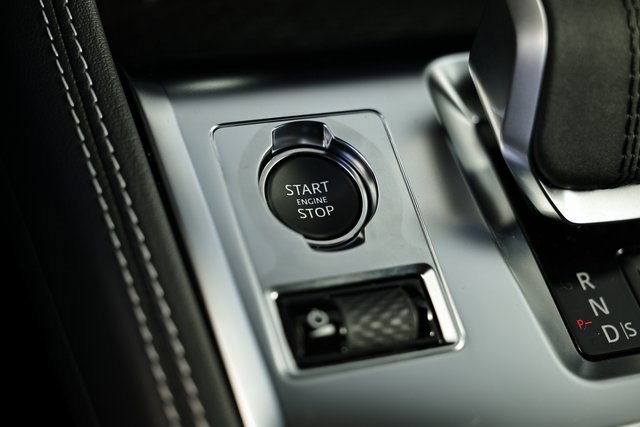 New 2026 Jaguar F-PACE R-Dynamic S image 49