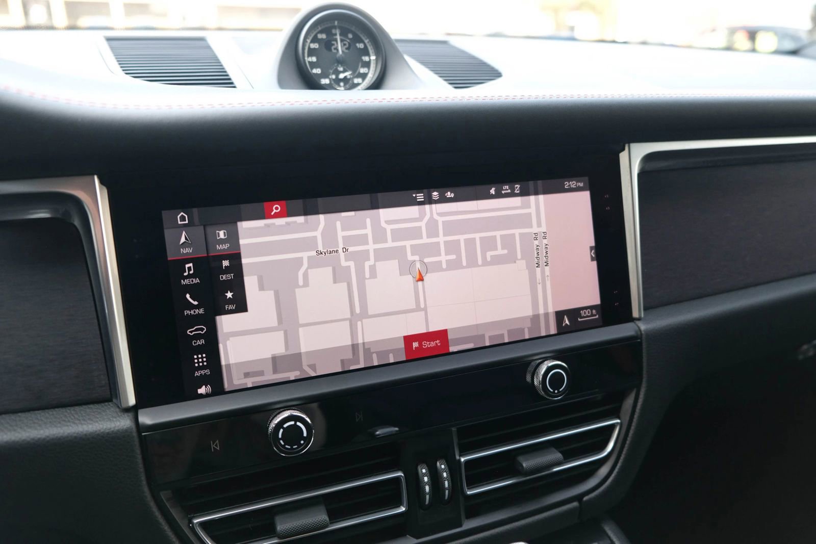 Used 2022 Porsche Macan GTS image 25