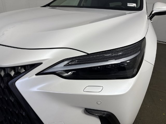 Certified 2025 Lexus NX 350 AWD w/ Rear Seat Package image 31