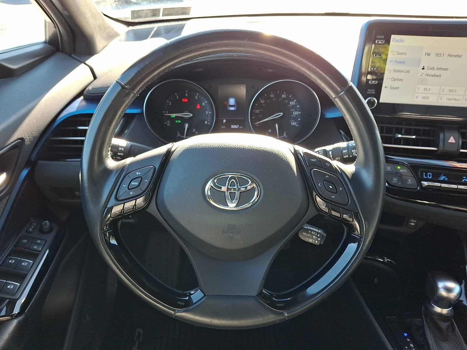 Used 2019 Toyota C-HR XLE FWD image 19