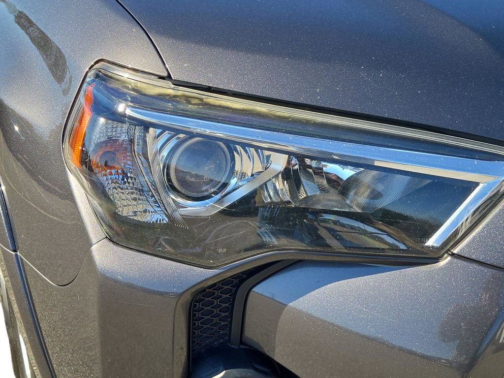 Used 2019 Toyota 4Runner SR5 image 5