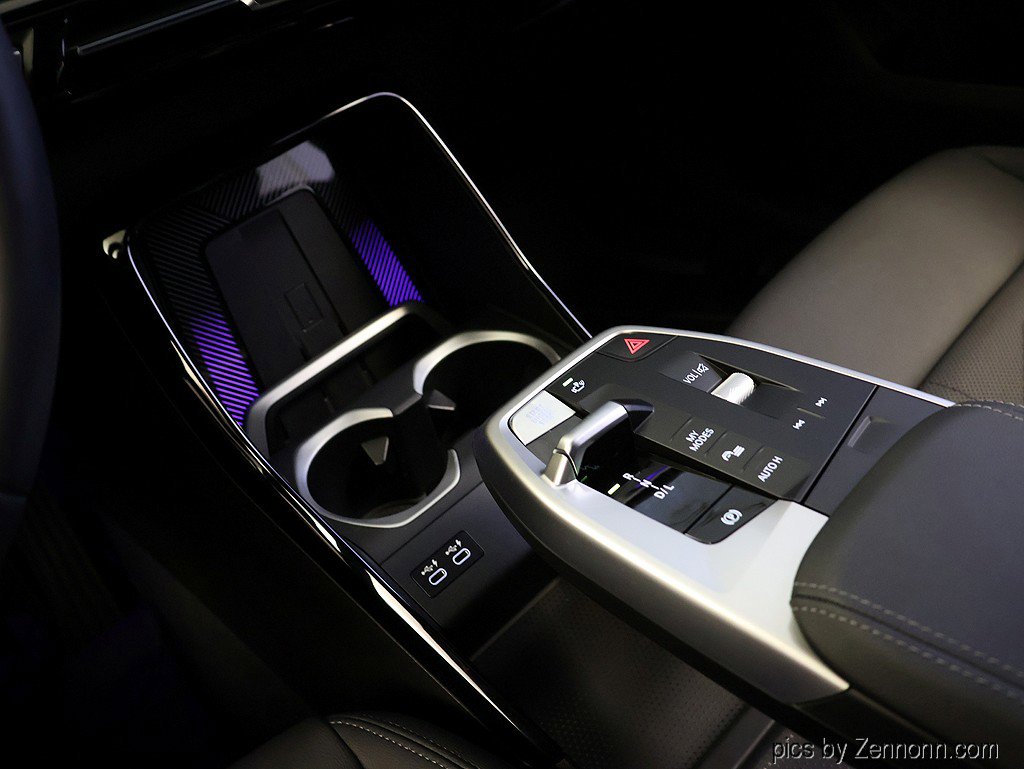 Certified 2023 BMW X1 xDrive28i w/ Convenience Package image 21