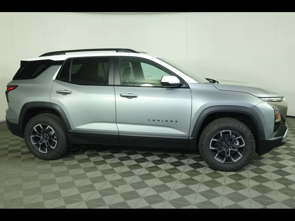 New 2026 Chevrolet Equinox ACTIV FWD image 12