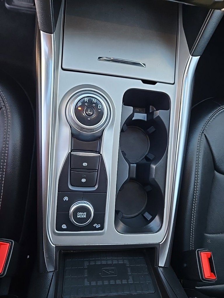 Used 2024 Ford Explorer Limited image 24