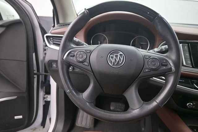 Used 2019 Buick Enclave Avenir w/ Avenir Technology Package AWD/4WD image 28