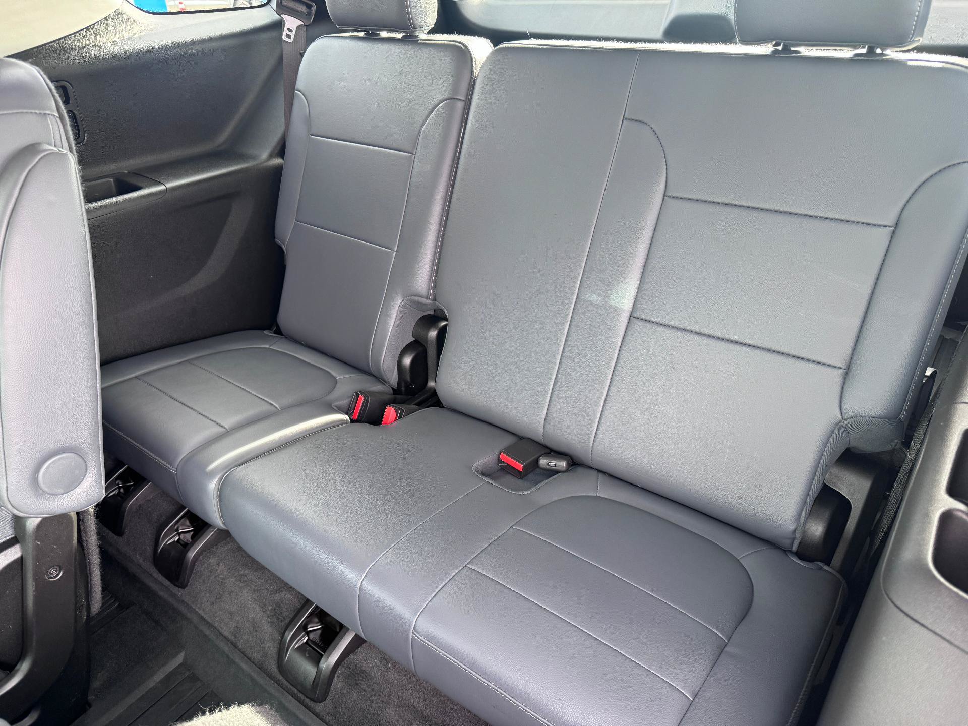 Used 2019 Chevrolet Traverse Premier w/ LPO, Floor Liner Package AWD/4WD image 17