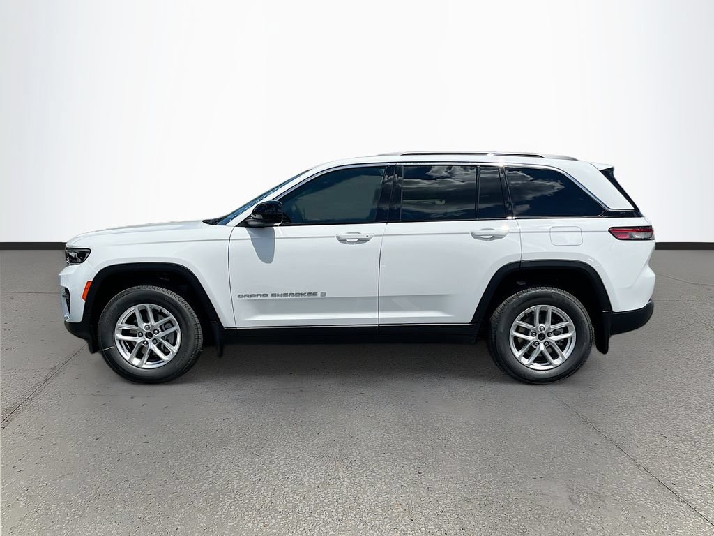 New 2026 Jeep Grand Cherokee Laredo AWD/4WD image 4