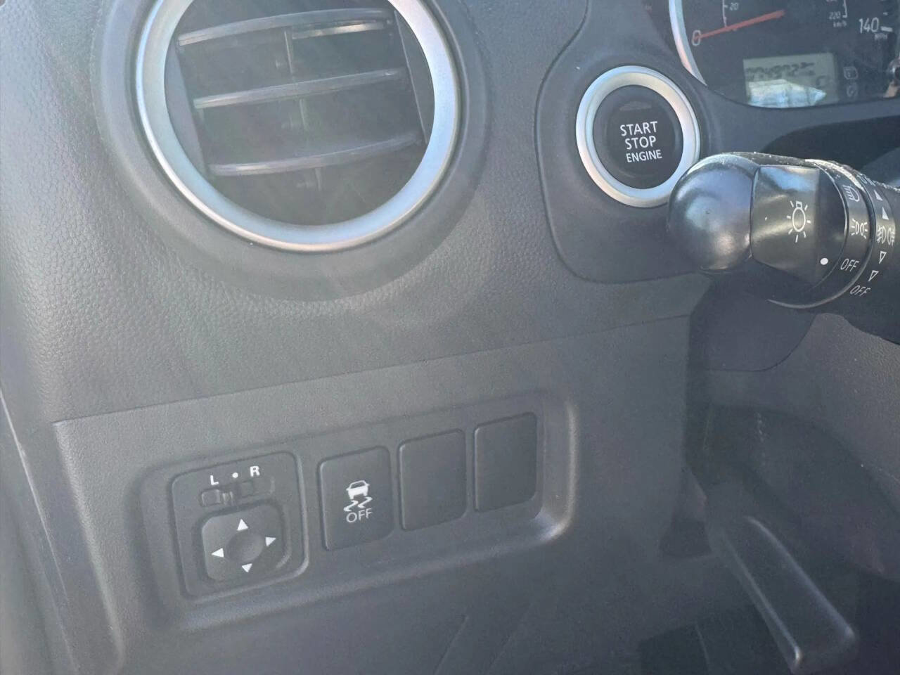 Used 2014 Mitsubishi Mirage ES image 25