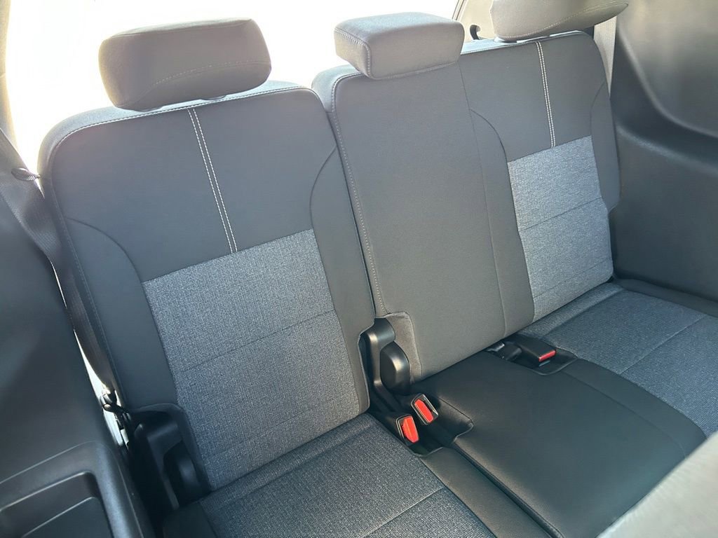 New 2026 GMC Acadia Elevation image 43