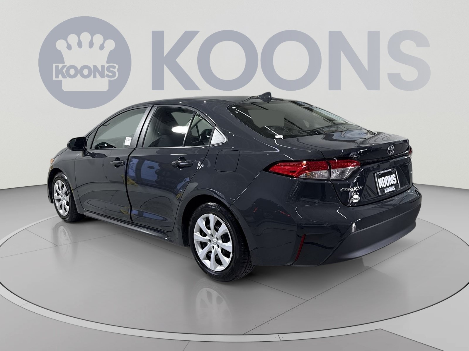 Used 2026 Toyota Corolla LE FWD image 8