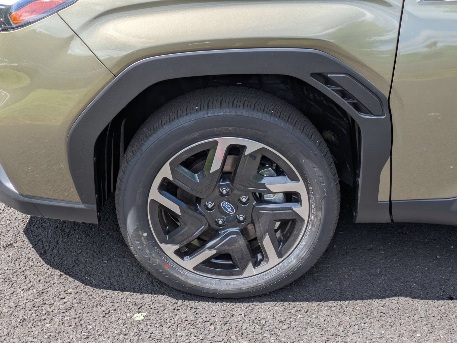 New 2026 Subaru Forester Premium AWD/4WD image 26