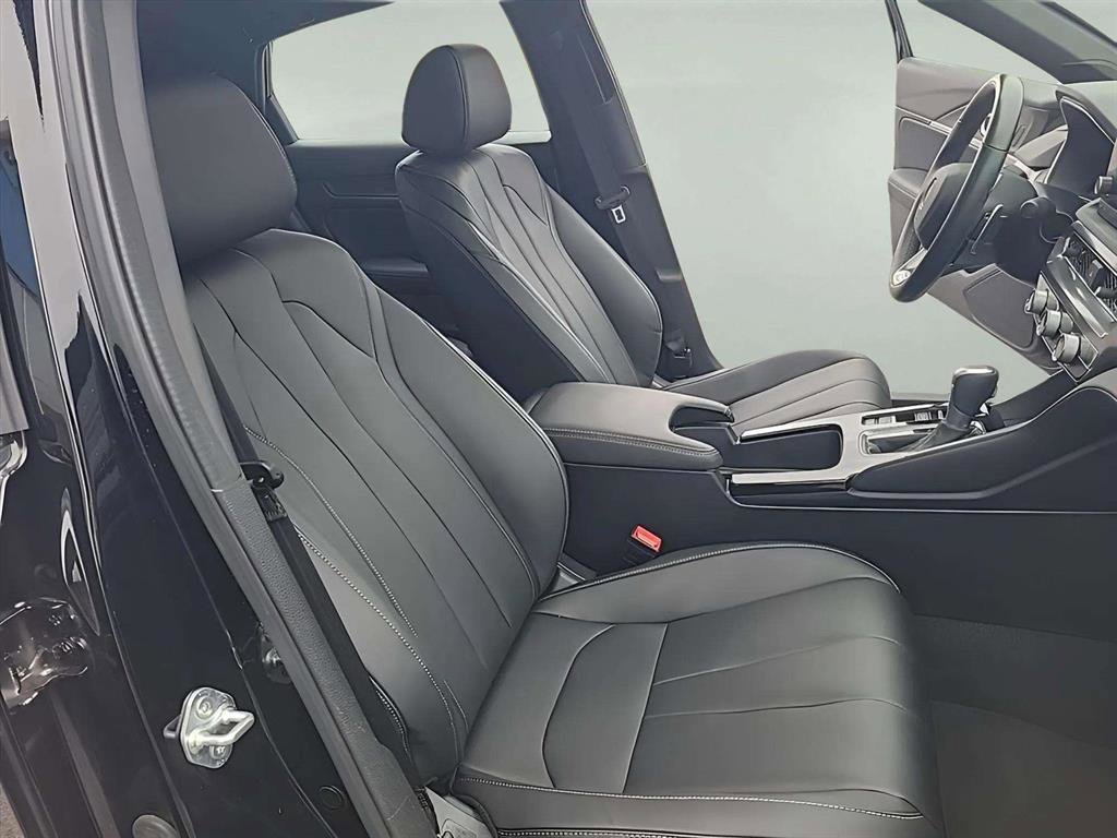 Used 2023 Acura Integra A-Spec image 21