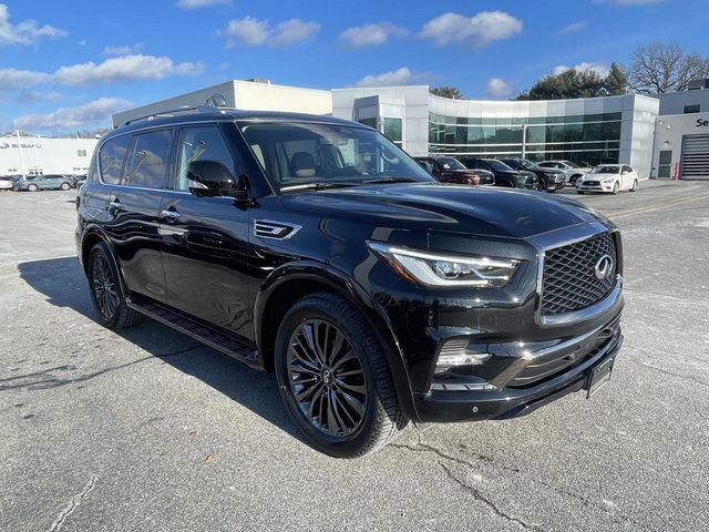 Certified 2024 INFINITI QX80 Premium Select w/ Cargo Package AWD/4WD image 3