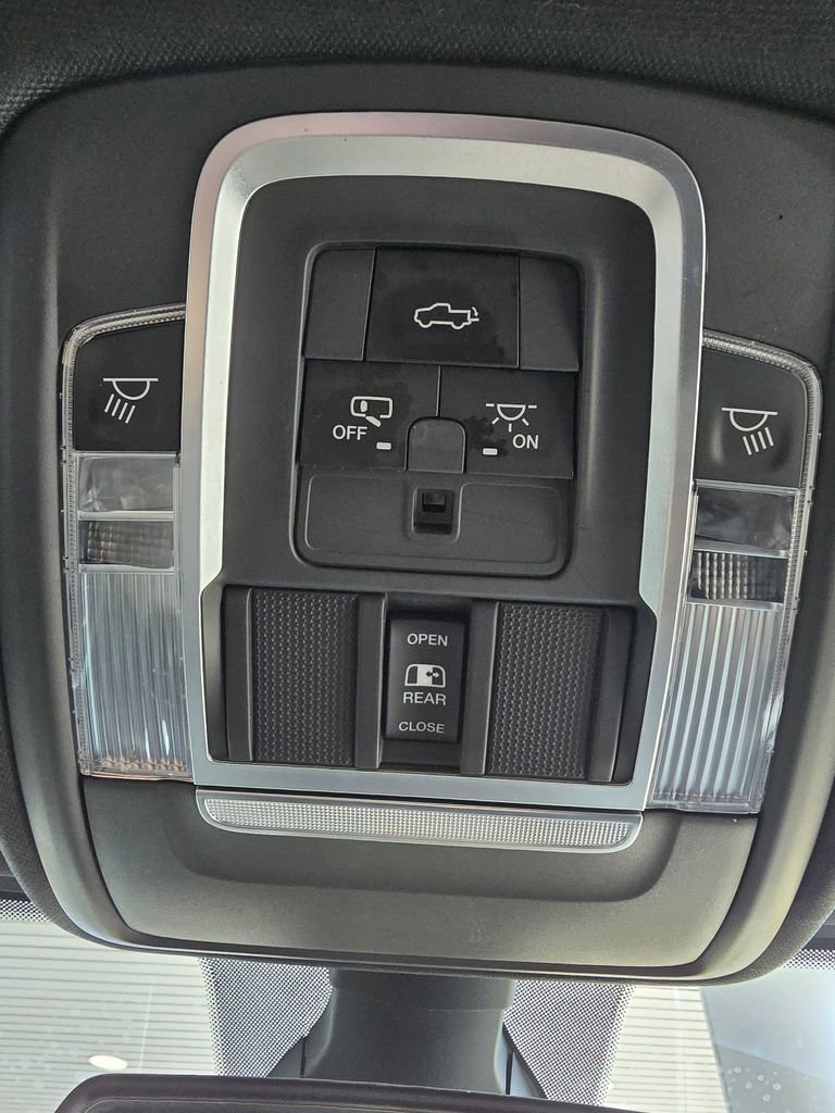 Used 2019 RAM 2500 Laramie image 37