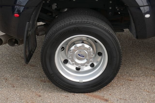Used 2023 Ford F450 Lariat w/ Lariat Ultimate Package AWD/4WD image 13